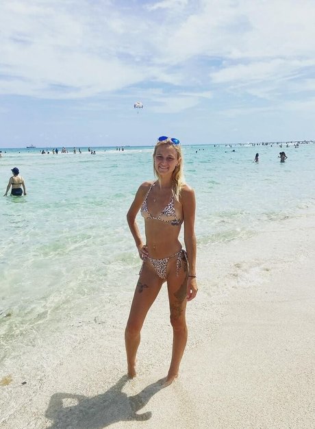 ccupcake69 model art photos