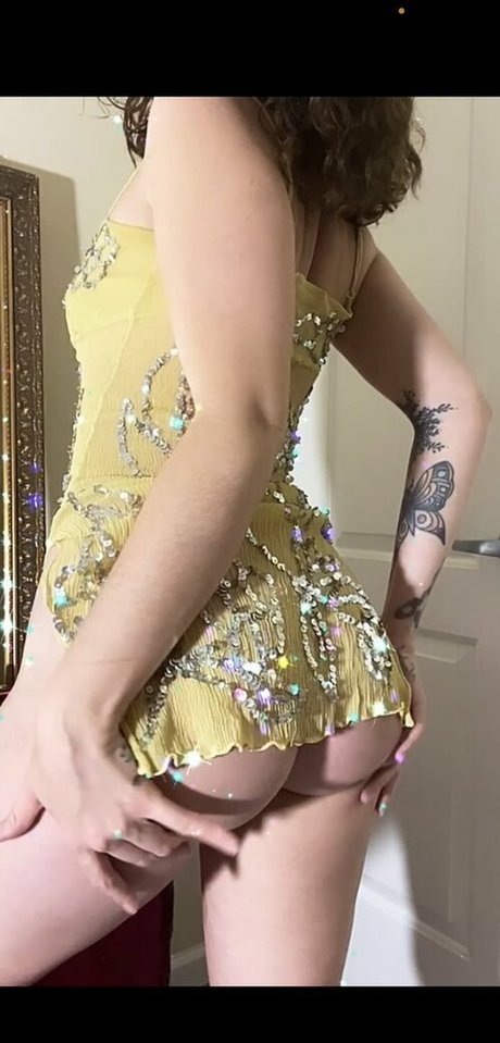 Loveyy xxx model images