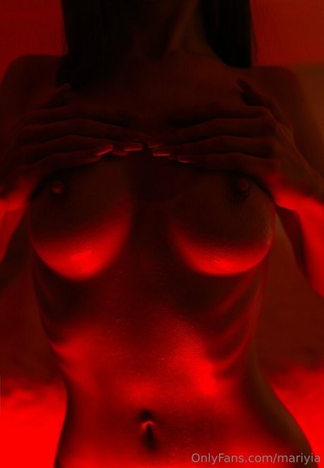 mariyia pretty model photos