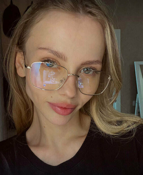 lust nana model hd picture