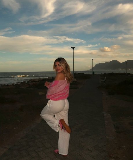 Leni Pieckenhagen erotic pornstar pictures