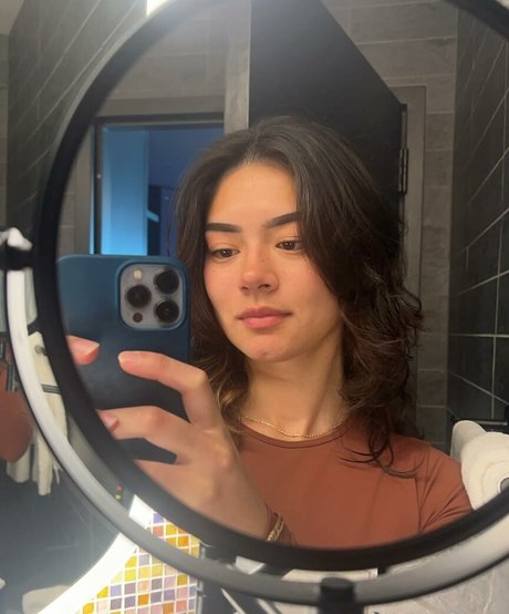 mcshnizzle high quality actress image