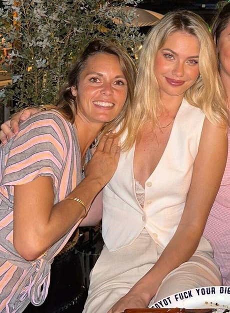 Hanna Edwinson top pornstar images