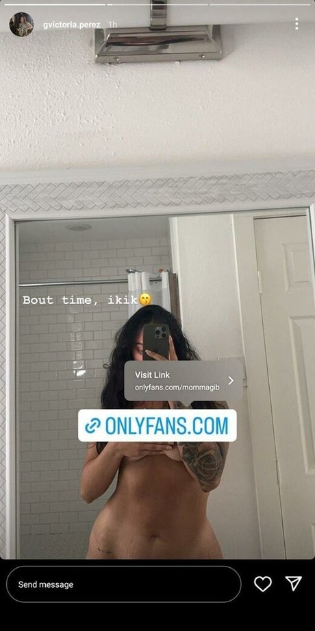 Mommagib hot actress photos