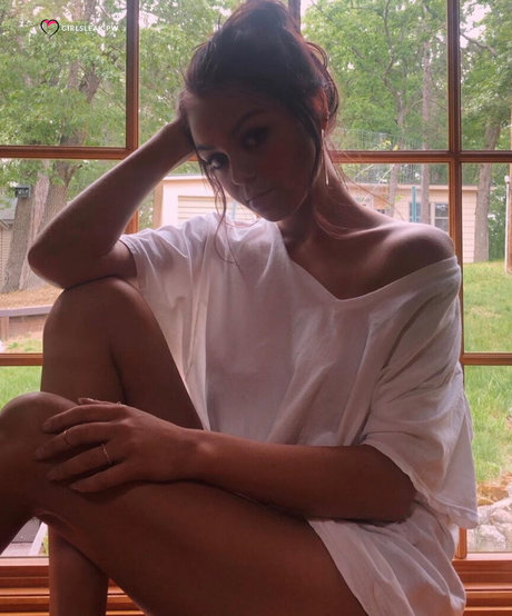 Clare Temerowski high quality star picture