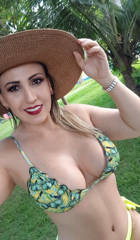 gabrielaguimaraes01 model beautiful image