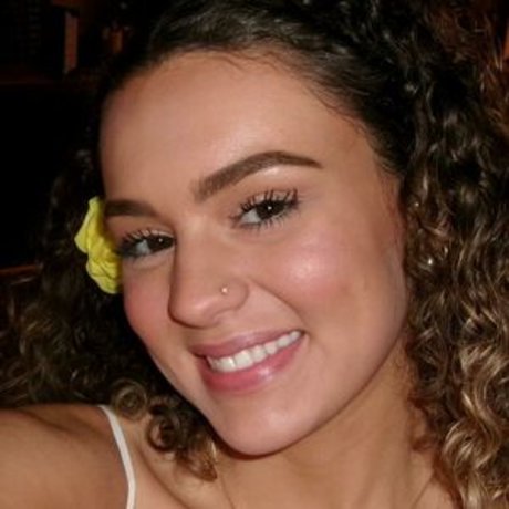 hollyfever model image