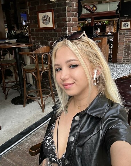 Linasuozgen free pornstar galleries