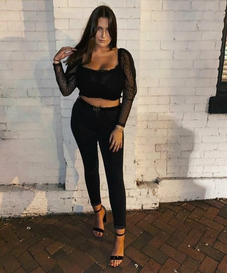 Rachel Myers pornstar free pics