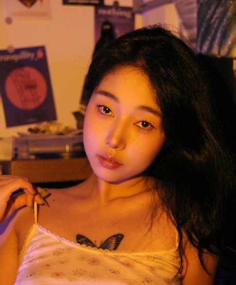 morethanb od y model pretty pics