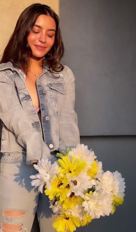 Nikkesha Rangwala pornstar images