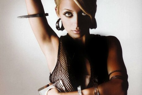 Nicole Richie model image