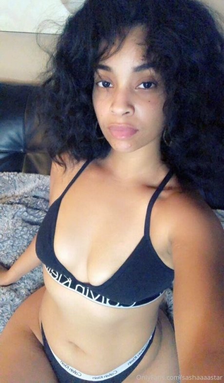 Sashaestrella star art pic