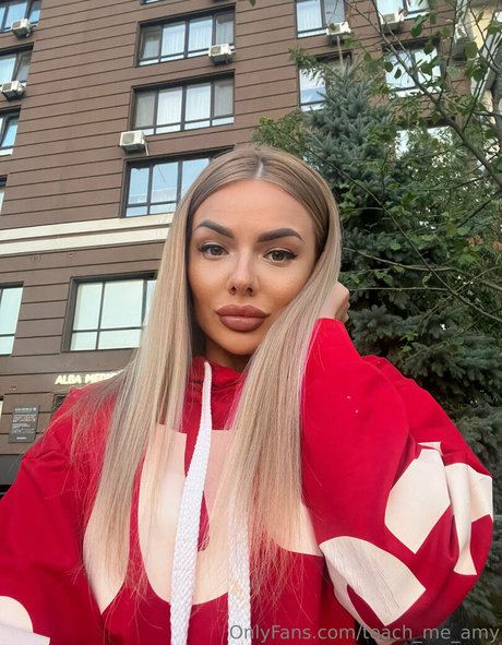 teach me amy perfect model pictures