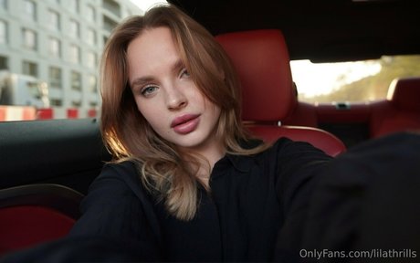 lilathrills star high quality image