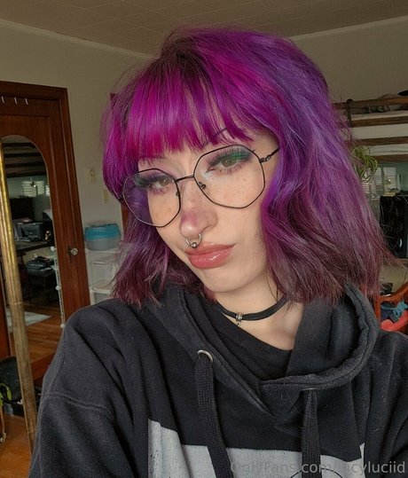 lucyluciid pornstar exclusive gallery