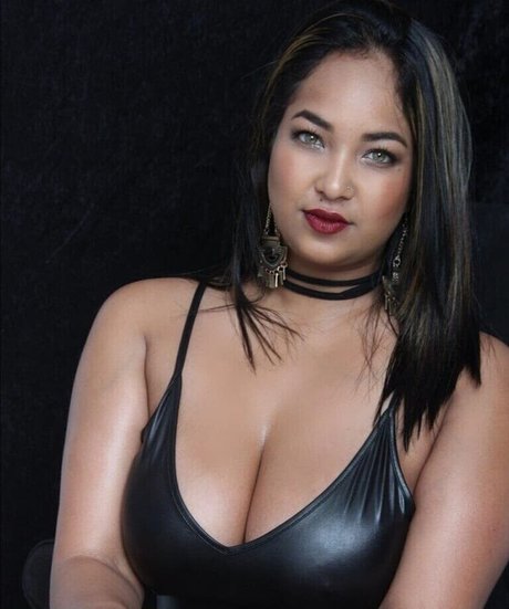 Magan Jade nude model gallery