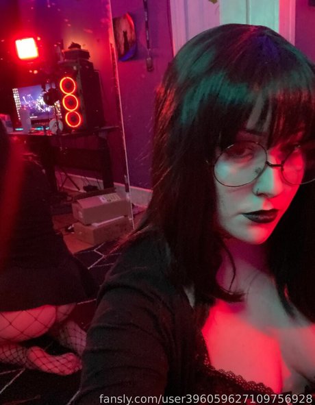 WhisperingPizza ASMR porn star images