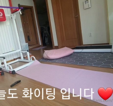 kkkkk6414 model image