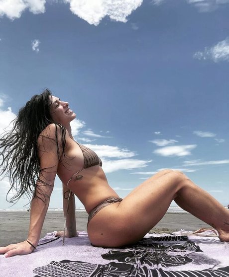 MacKenzie Dern pretty star archive