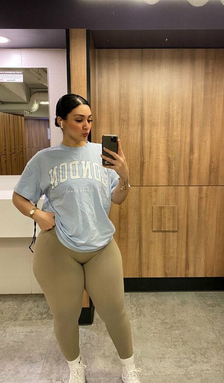 Zainaabb ab pornstar exclusive pic