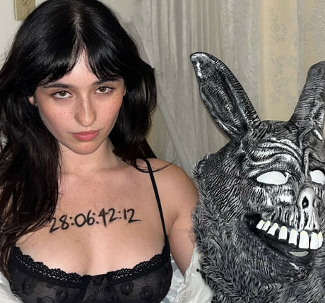 coolpilled porn actress pictures