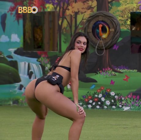 Alane Dias pornographic model archive