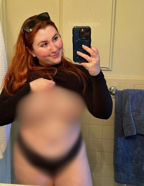 isla moonfree art star picture