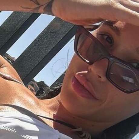 gooklet model exclusive pic