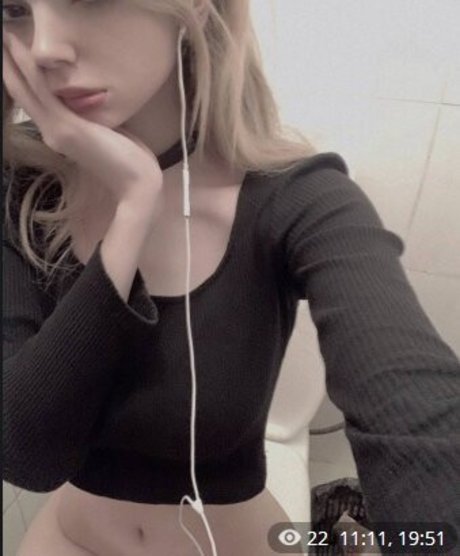 M uselessbeauty model high quality galleries