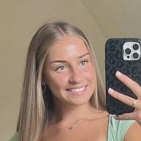 alliecheeto model nudes pictures