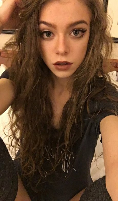 Rose Castella pornstar pretty pics