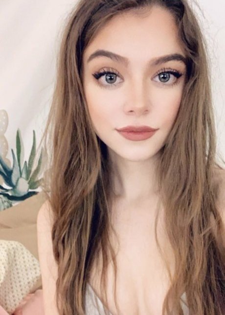 Rose Castella pornstar art pic