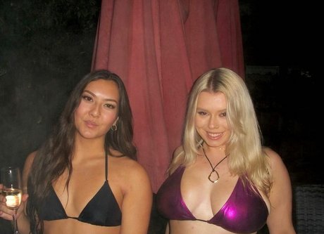 Sarah Anne Hooper star naked image