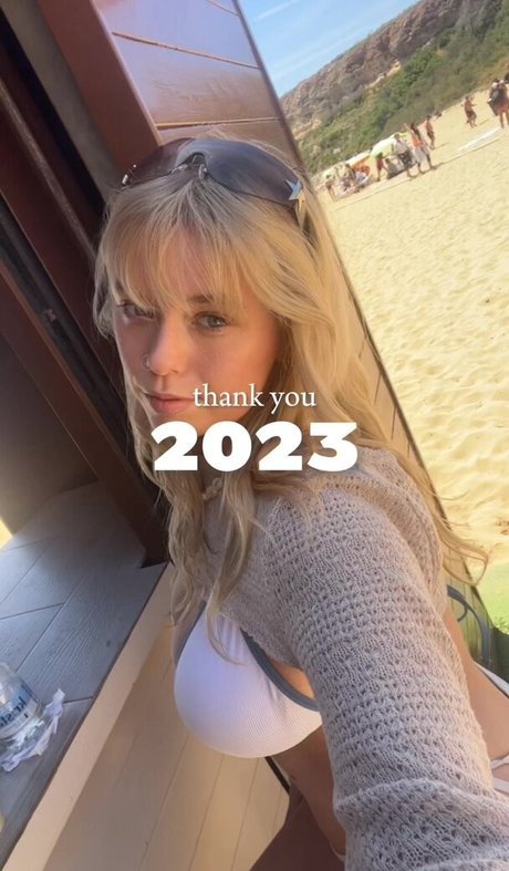 Sarah Anne Hooper model sex photos