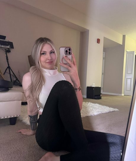 kloebby hd model pictures