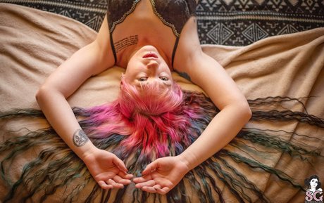 Venomousrose star high quality pic