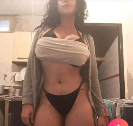 Naza Aducci sexy model archive