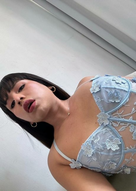 Isa Oelsi nude actress photo