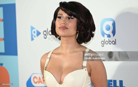 Raye star nudes pics