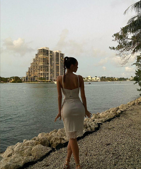 lanarhoades beautiful pornstar picture