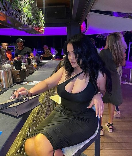 Roxsana Diaz hot star picture