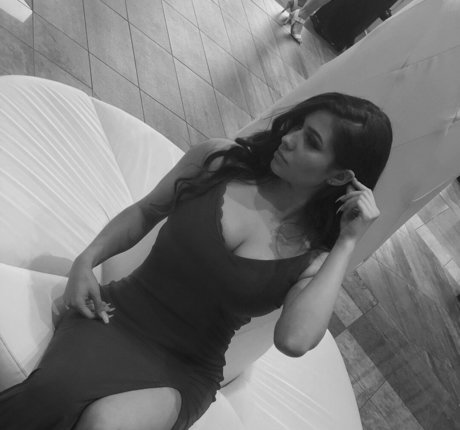 Marisa G model erotic pictures