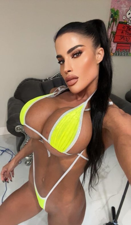 Shani Shachar pornographic model galleries