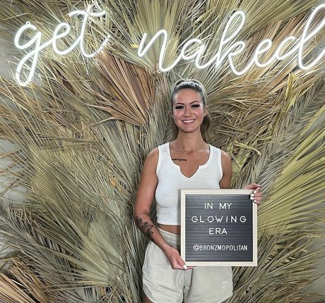 Taylor Murray perfect star image