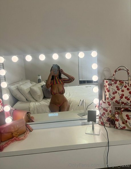 evelyn luxe beautiful actress archive