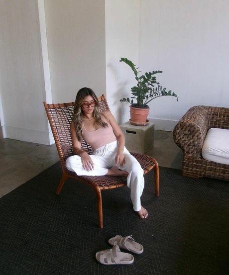 rissforever model pornographic photo