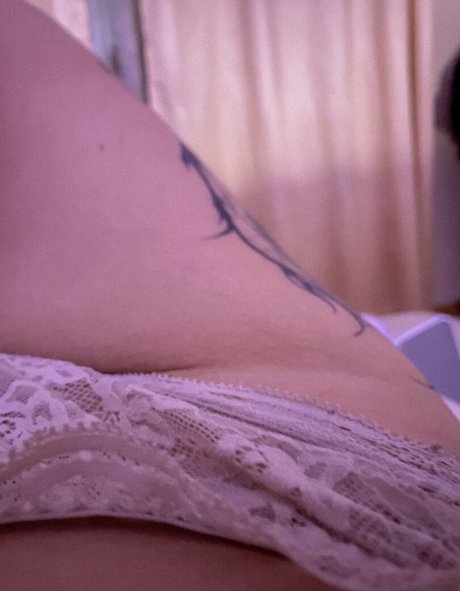 Scarletspyada pornstar hot img