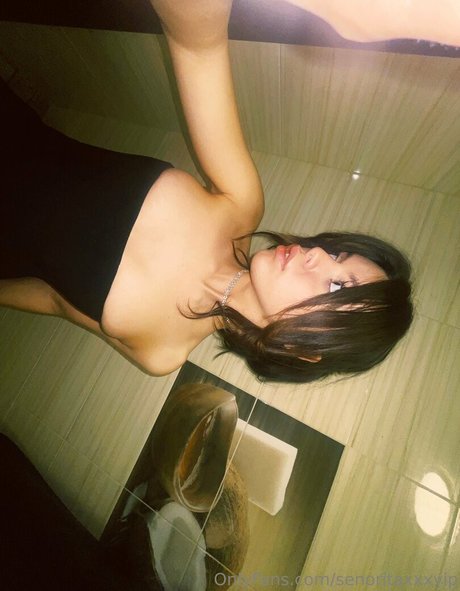 vvelliciiavip nudes star gallery