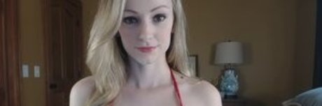 Brooke Marie porn model photo